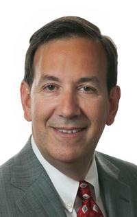 Nicholas S. Gikkas - Partner & Pravni savjetnik